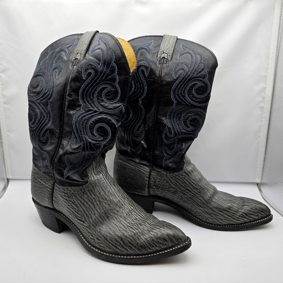 Wrangler Gray Shark Print Leather Boots - Picture 1 of 16